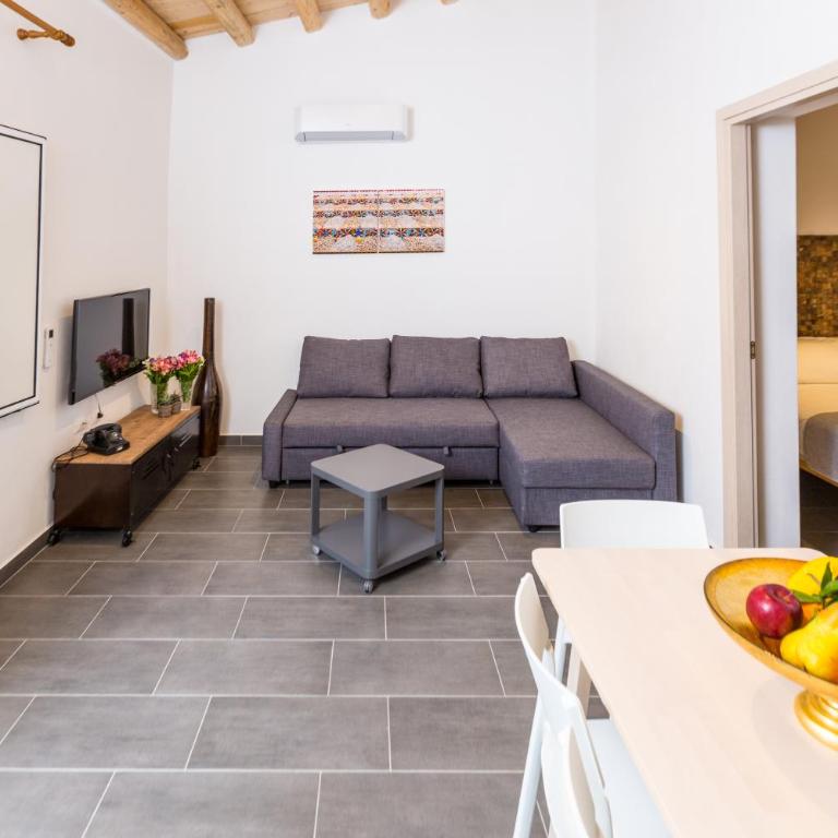 Mosina Apartments - Apartment with Balcony - 10