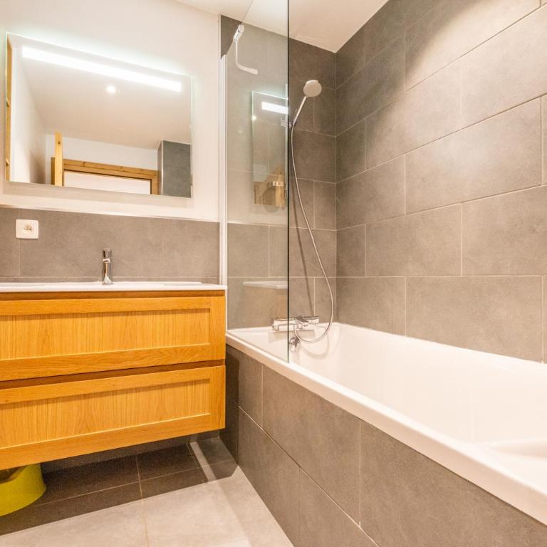 Apt. Grand Paradis B14 - Modern with Mont Blanc view - Appartement 2 Chambres - 23