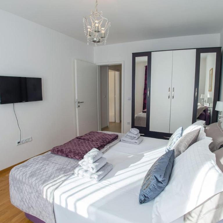 Deluxe Apartment Tara - One-Bedroom Apartment - 27