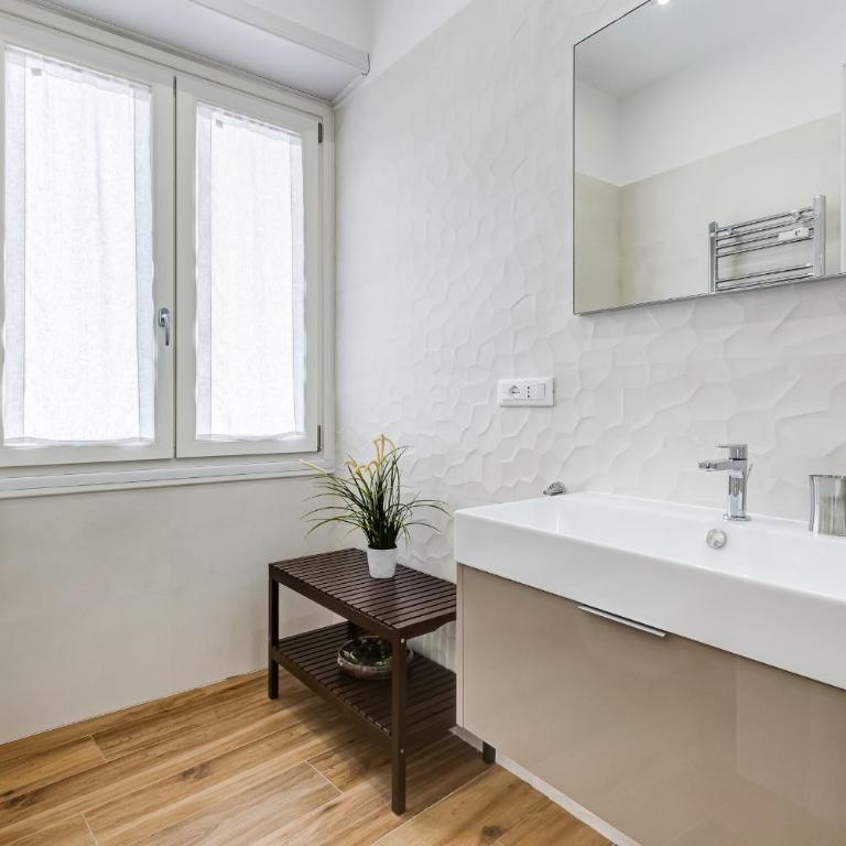 San Pietro Vatican Apartments - Appartamento Deluxe - Via Graziano 6 - 19