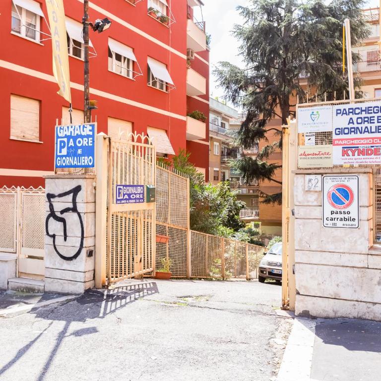 San Pietro Vatican Apartments - Appartamento Deluxe - Via Graziano 6 - 50