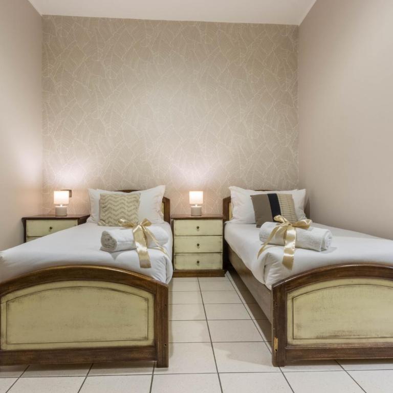 Arcobaleno Rooms - Standard Double or Twin Room - 13