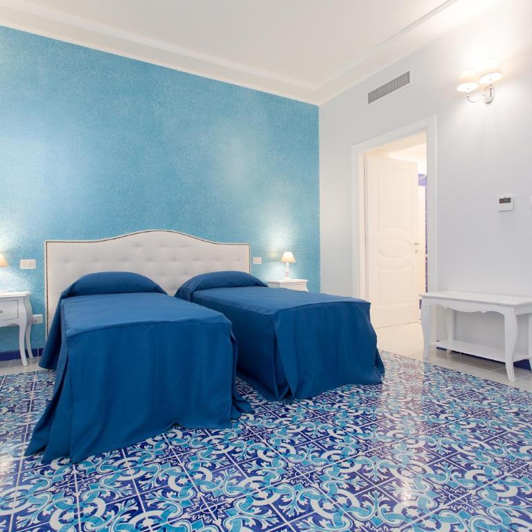 Odysseus Hotel - Standard Double Room - 8