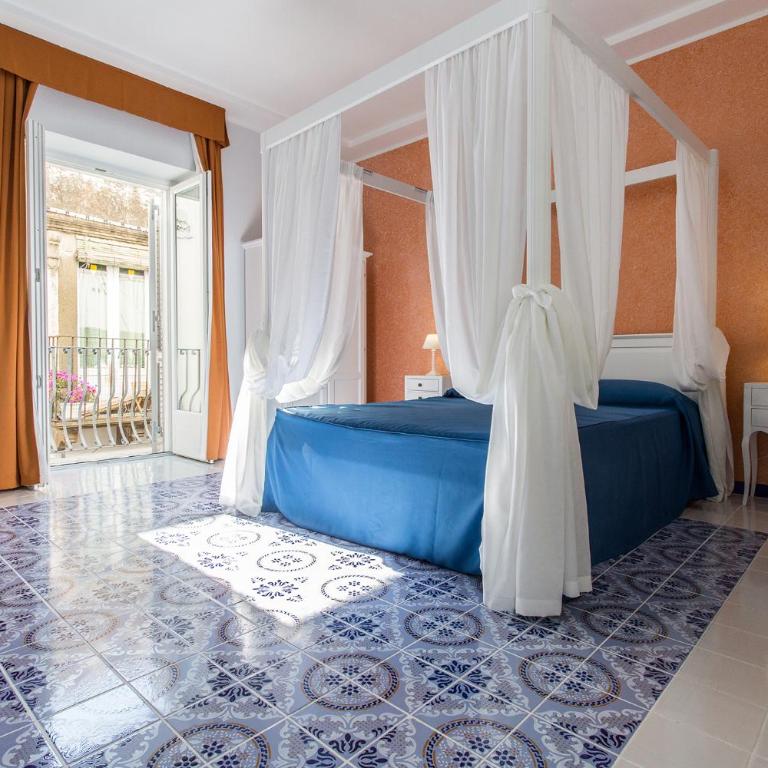 Odysseus Hotel - Superior Double Room - 2