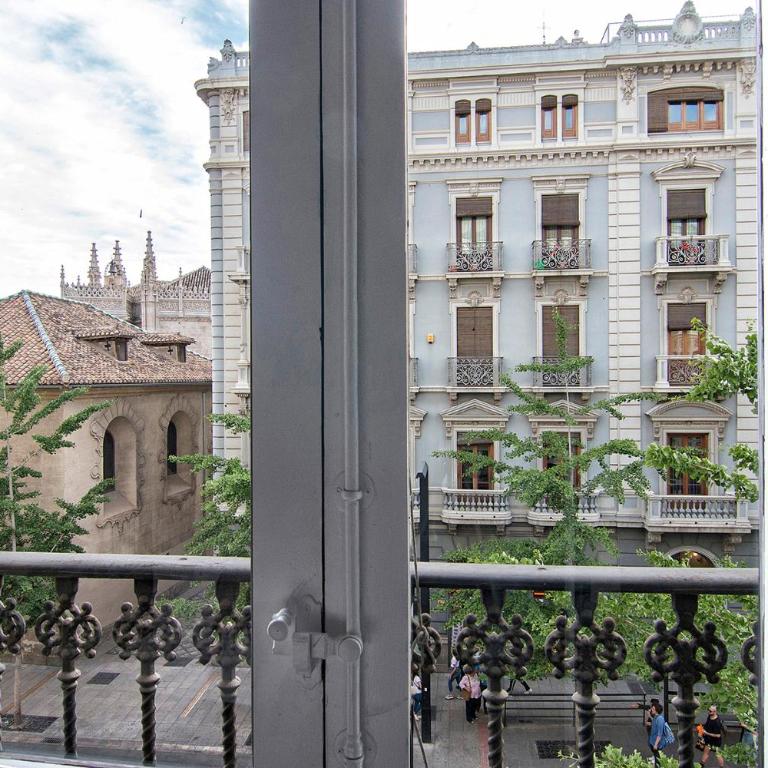Gran Vía Luxury 3BR - Three-Bedroom Apartment - 38