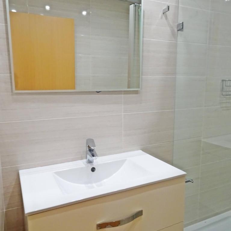 NEPTUNO GANDIA Primera Línea - Alquiler Familias - Apartamento de 3 dormitorios - 36