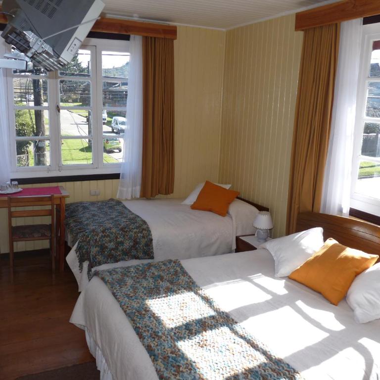 Hostal Opapa Juan - Standard Triple Room - 3