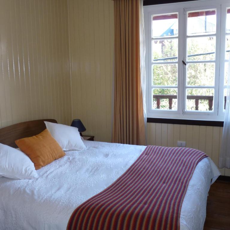 Hostal Opapa Juan - Standard Double Room - 4