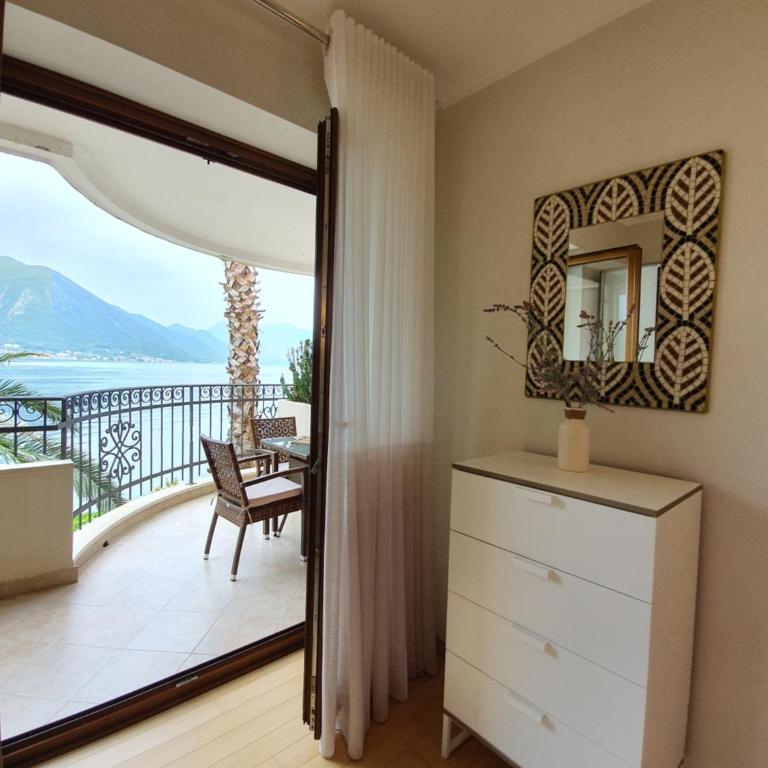 Apartment Maniva - Apartment with Sea View - 3