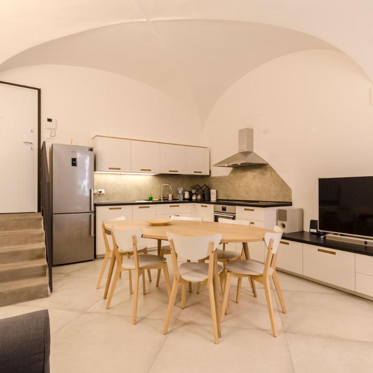 Cartoleria Suite: Spazioso, Moderno e Centrale - One-Bedroom Apartment - 4