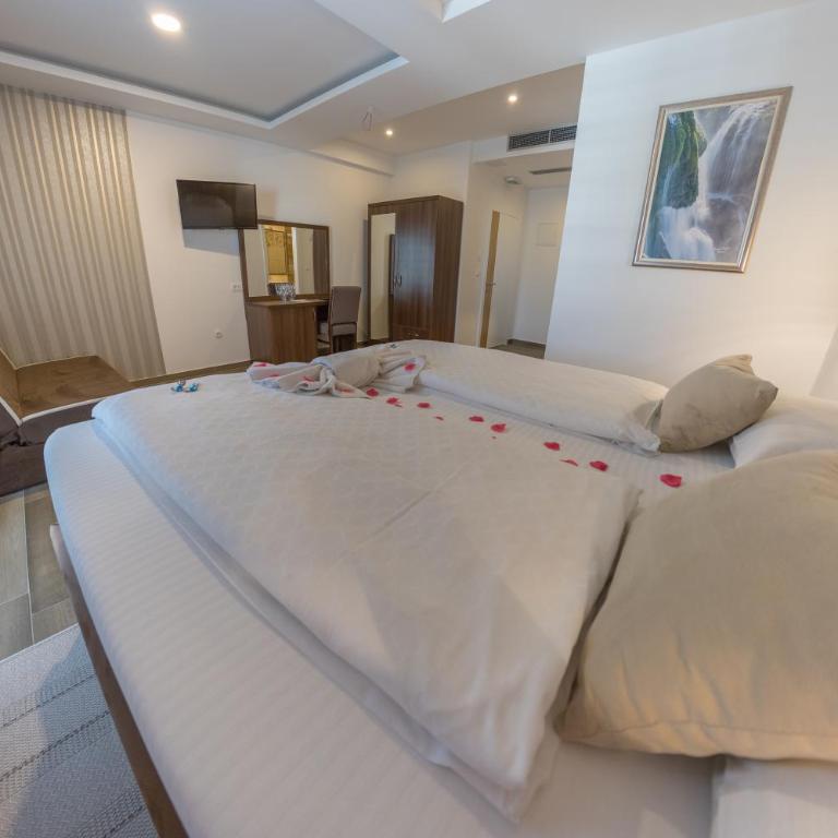 Hotel Rekic - Triple Room - 4