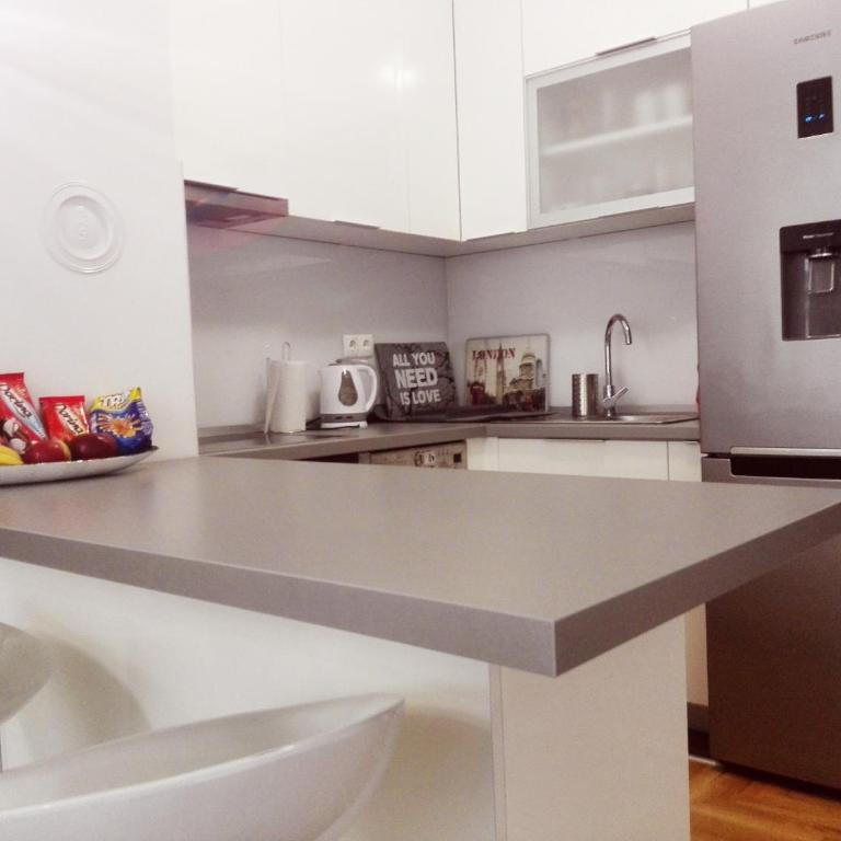 Modern Sarajevo apartment - Deluxe Apartment - 11