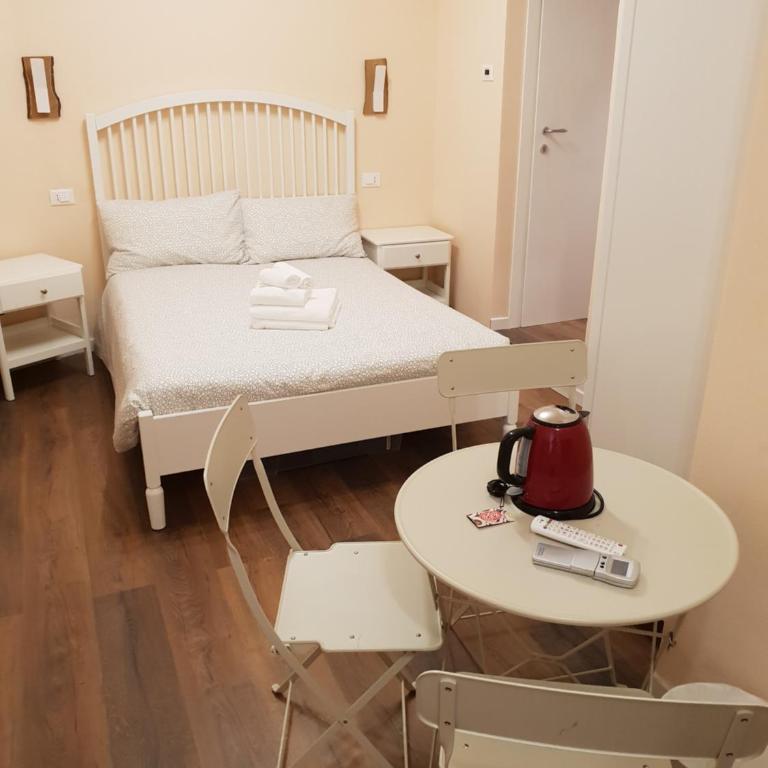Glam Resort G H O S T E L - Camera Familiare Superior - 1