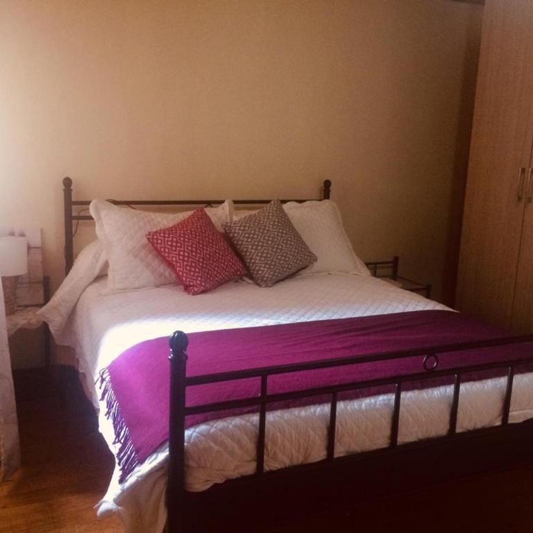 La Casa de las Flores - Double Room with Private Bathroom - 1