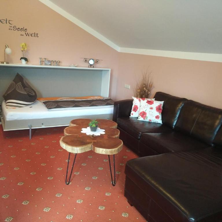 Appartementhaus Theresia - Apartment mit 1 Schlafzimmer und Balkon - 8