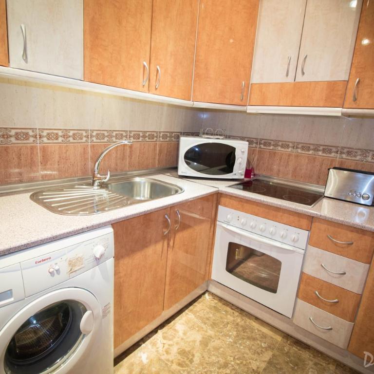 Espacioso bajo frente al mar - Apartamento de 1 dormitorio - 20