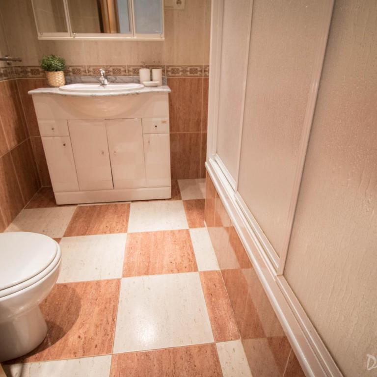 Espacioso bajo frente al mar - Apartamento de 1 dormitorio - 16