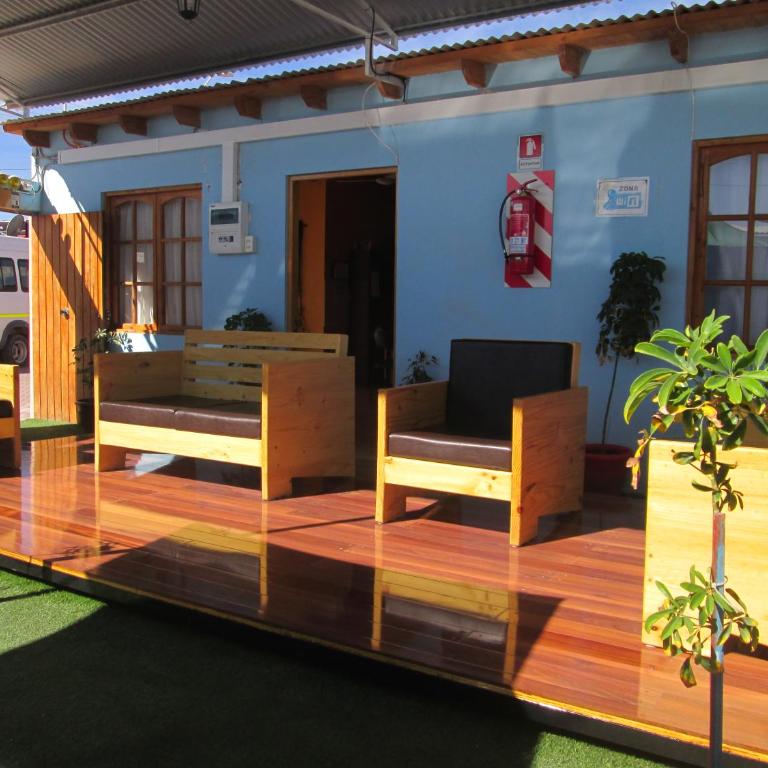 Casa TINY - Queen Room with Shared Bathroom - 5