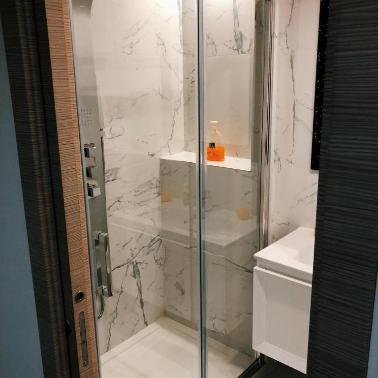 Spagna Gregoriana 46 - Three-Bedroom Apartment - 12