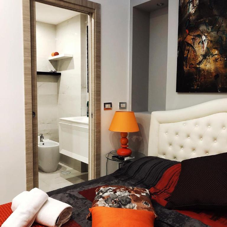 Spagna Gregoriana 46 - Three-Bedroom Apartment - 4