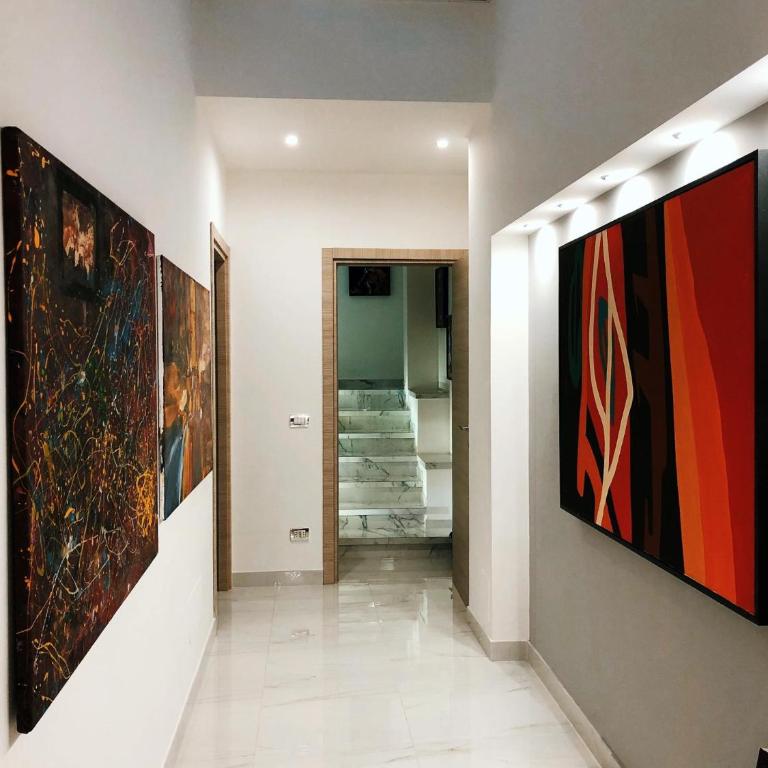 Spagna Gregoriana 46 - Three-Bedroom Apartment - 1