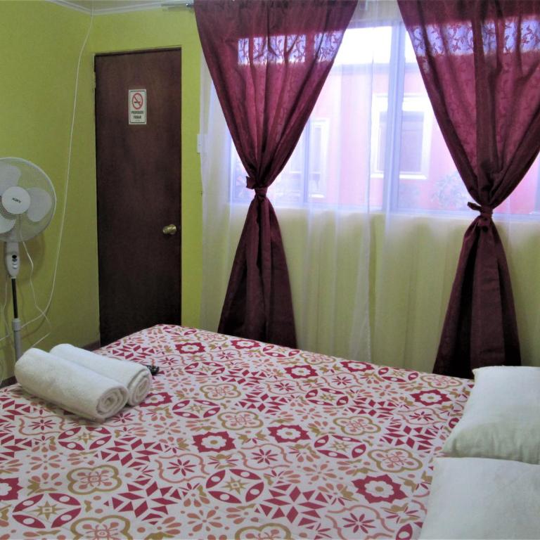 Casa TINY - Double Room with Shared Bathroom - 1