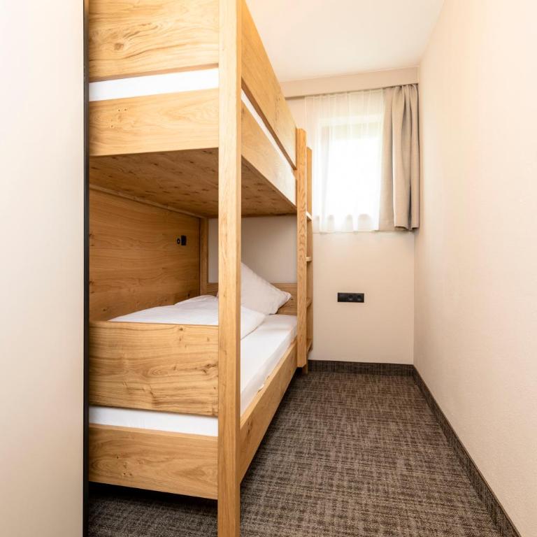 Hotel Stockerwirt - Superior Familienzimmer - 10