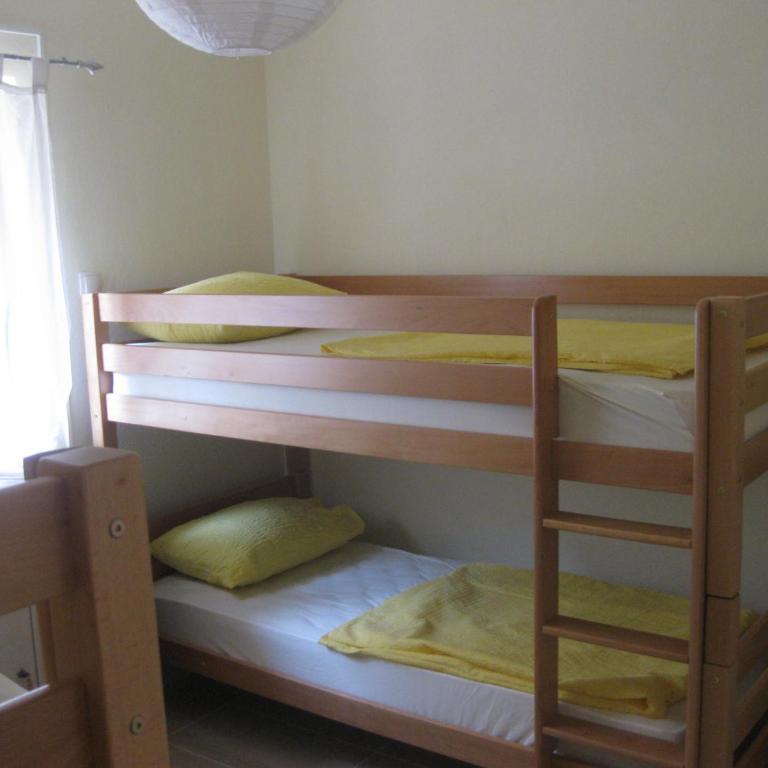 Hostel Bojo - Single Bed in 4-Bed Dormitory Room - 13