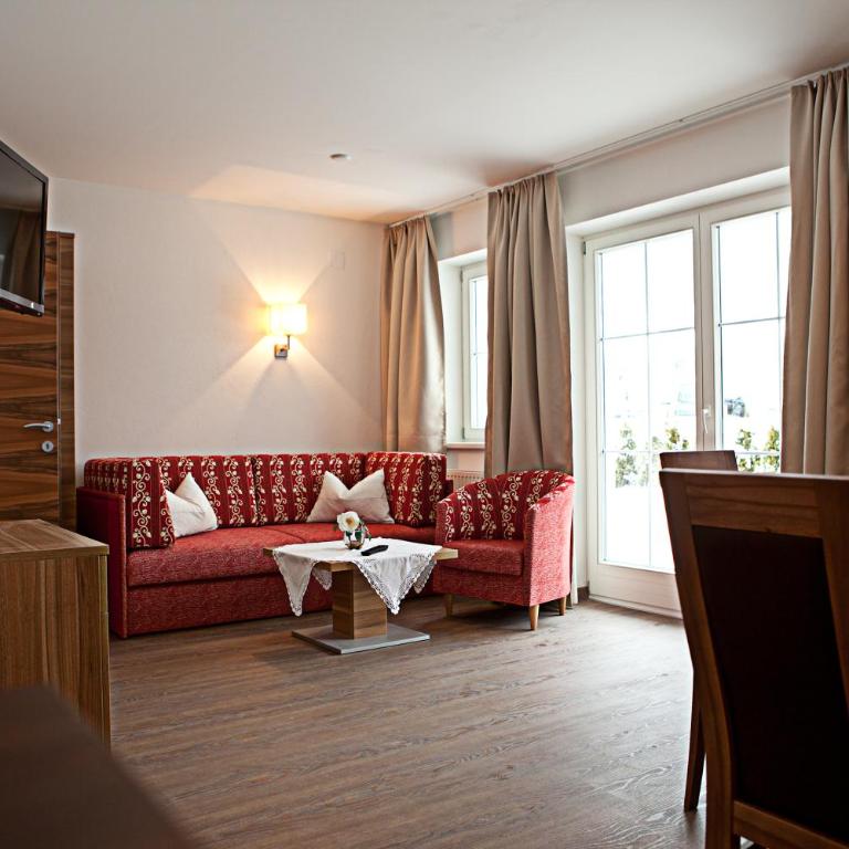 Villa Sepp - Apartment mit 2 Schlafzimmern und Terrasse - 1