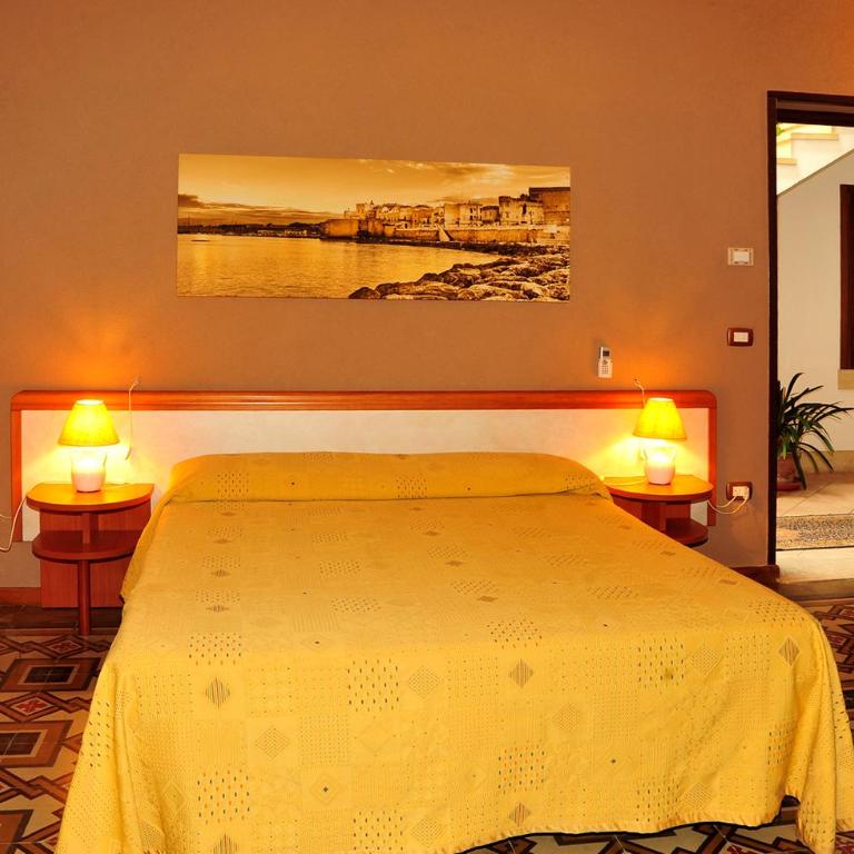 B&B Viaprimaldo Camere - Camera Matrimoniale/Doppia con Letti Singoli con Bagno Privato - 5