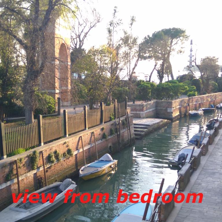 Susy Biennale Apartment - Canal View and Garden - Apartment - 7