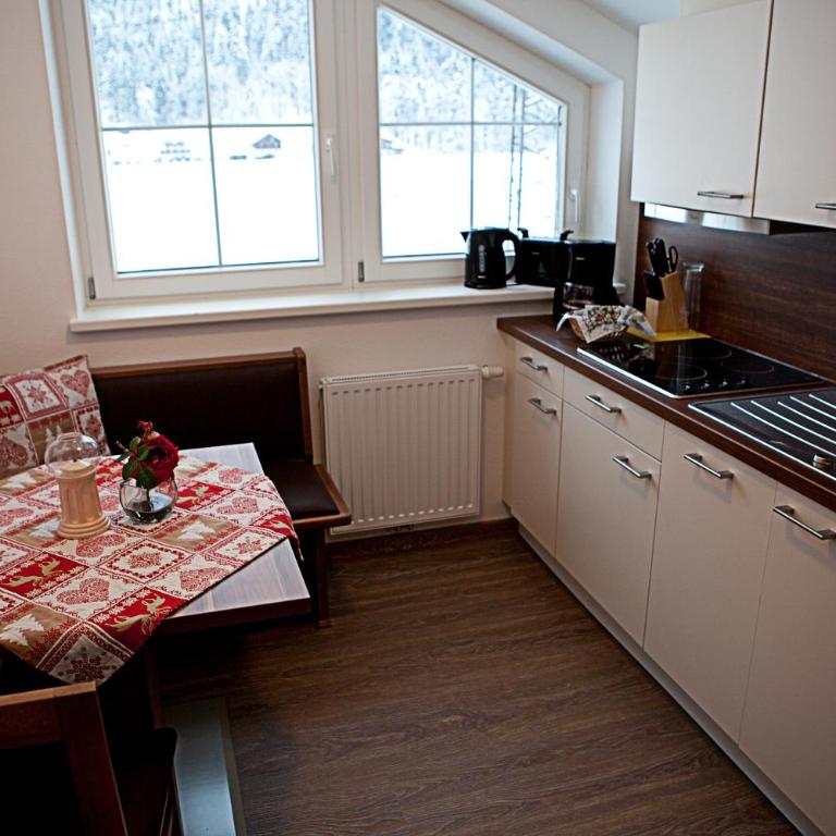 Villa Sepp - Standard Apartment mit 1 Schlafzimmer und Balkon - 4