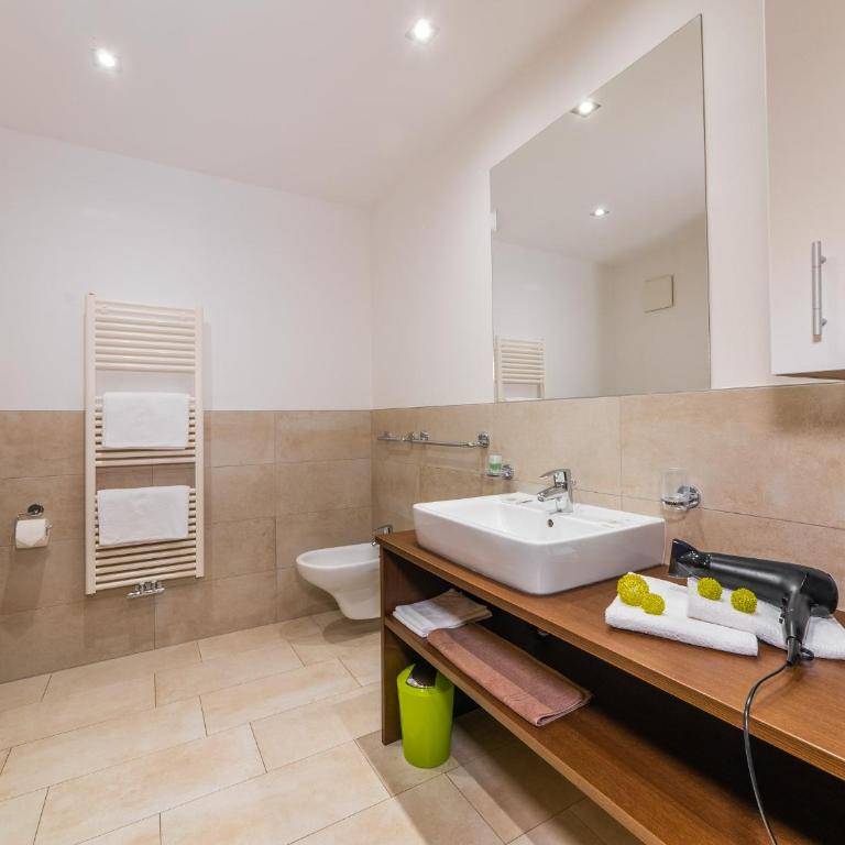 Residence Brunello - Appartamento con 2 Camere da Letto - 6