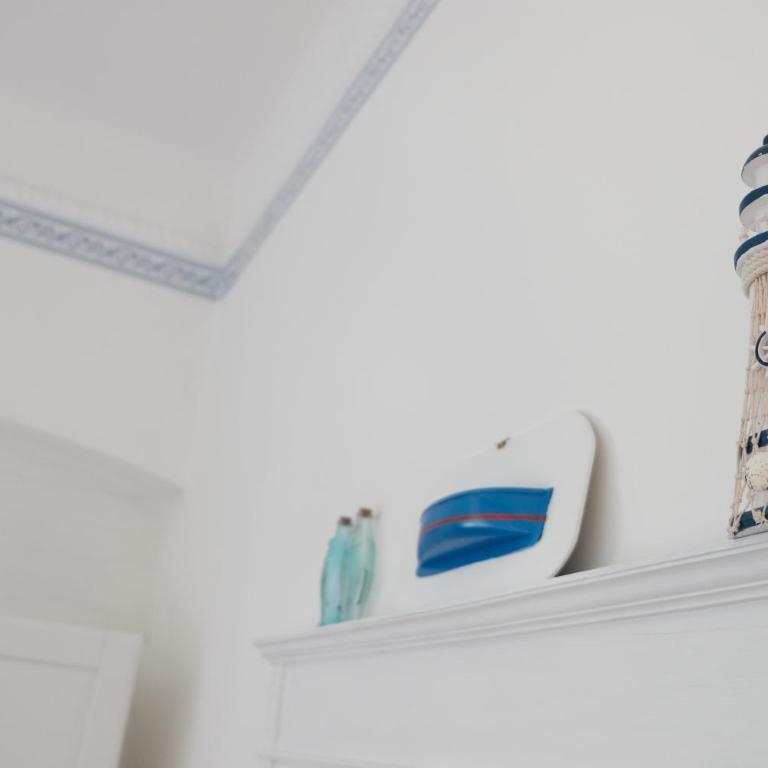 B&B Casa Del Priore - Camera Familiare con Bagno in Comune - 6
