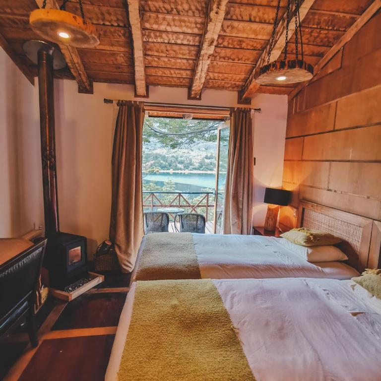 Parador Austral Lodge - Habitación Doble con vistas al lago - 2 camas individuales - 4
