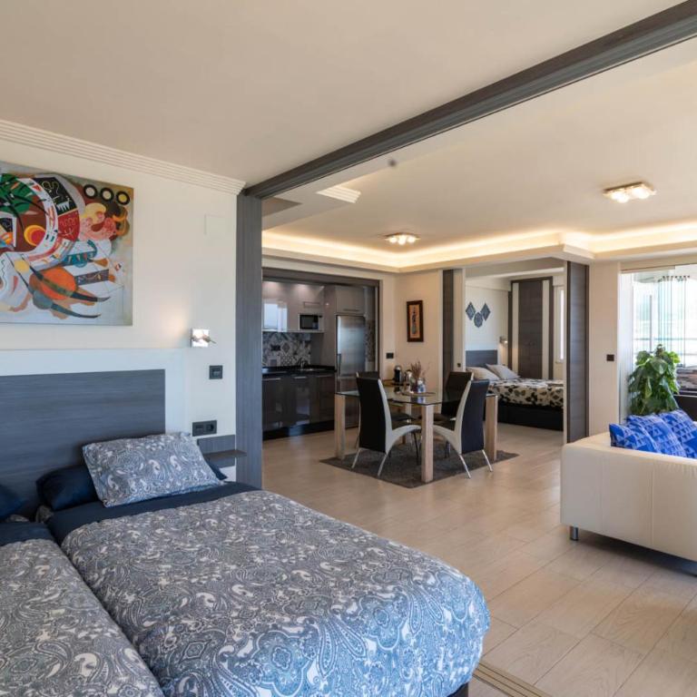 Royal Executive Suite - Deluxe Apartment - 17