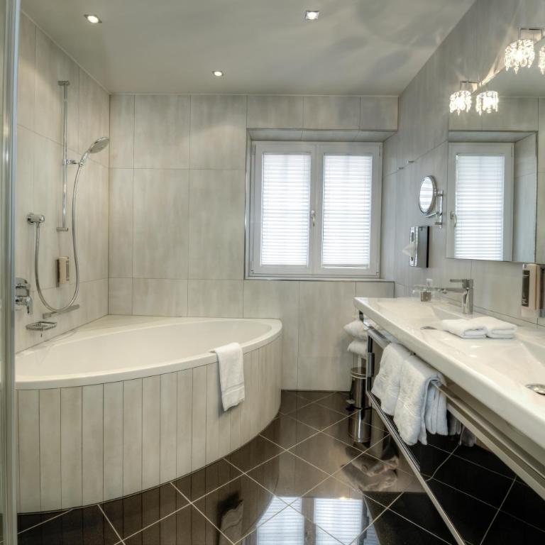 Hotel Brigitte - Standard Suite - 4