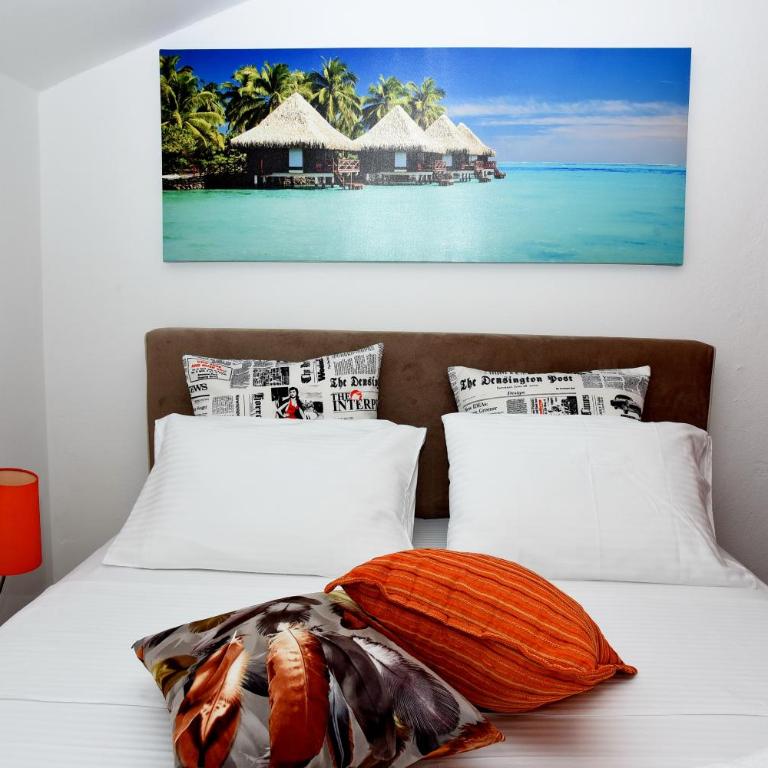 Apartments Martiva - One-Bedroom Apartment - 10