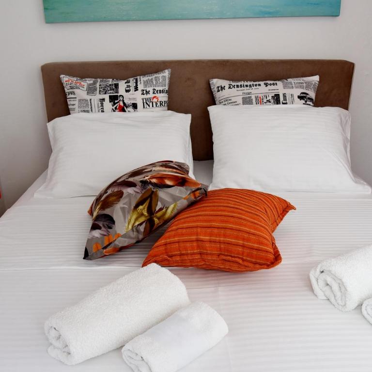Apartments Martiva - One-Bedroom Apartment - 9