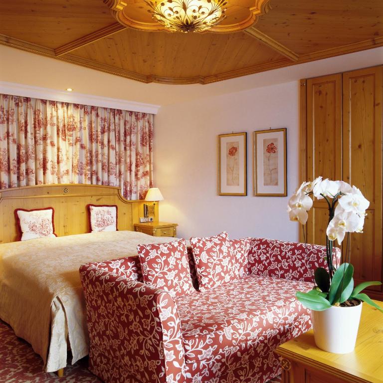die Krone von Lech - Romantikhotel - Luxushotel in bester Lage - Deluxe Doppelzimmer - 4