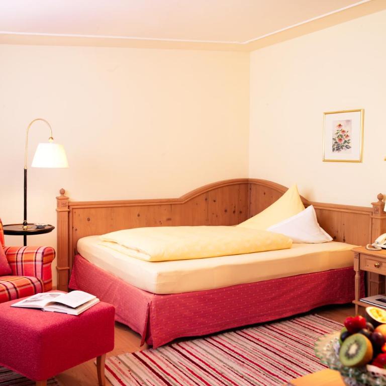 die Krone von Lech - Romantikhotel - Luxushotel in bester Lage - Einzelzimmer mit Bergblick - 3