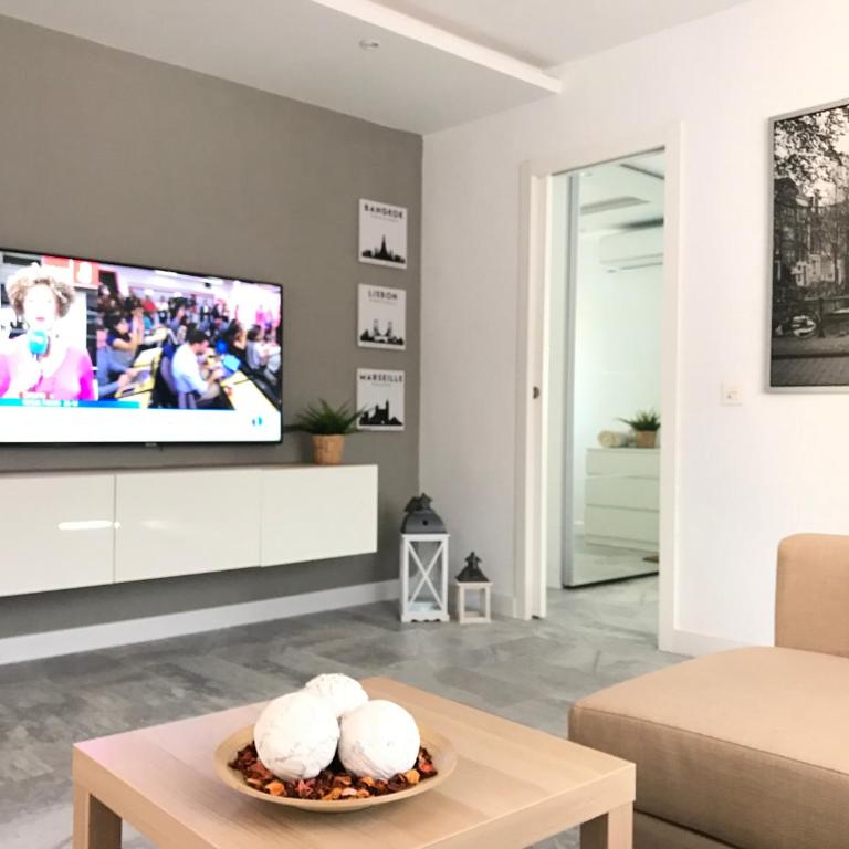 Luxury Loft Malaga Torremolinos Sol - Apartamento de 1 dormitorio - 1