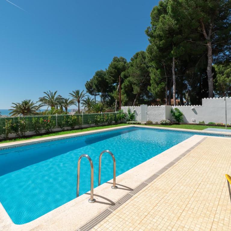 Preciosa villa con piscina, jardín y vistas al mar WIFI - Villa - 3