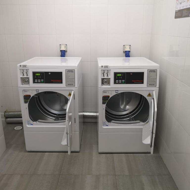 Depto Ginebra 1 dorm con estacionamiento - Apartamento de 1 dormitorio - 19