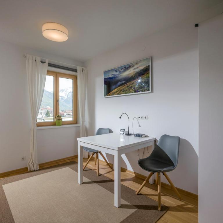 Haus Bauer - Apartment mit See- und Bergblick - 12