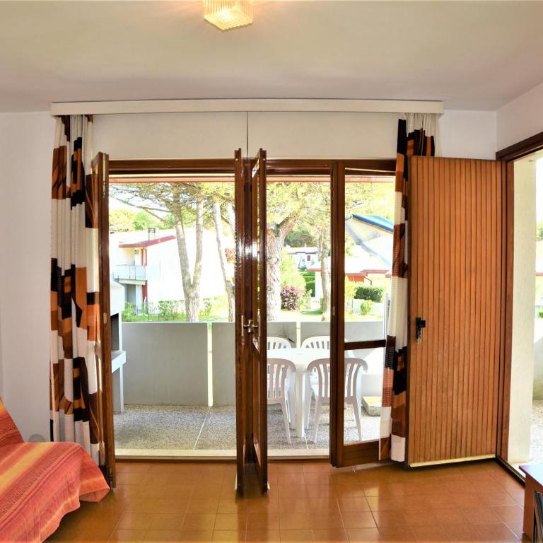 Villaggio Anna - Apartment with Balcony - 5