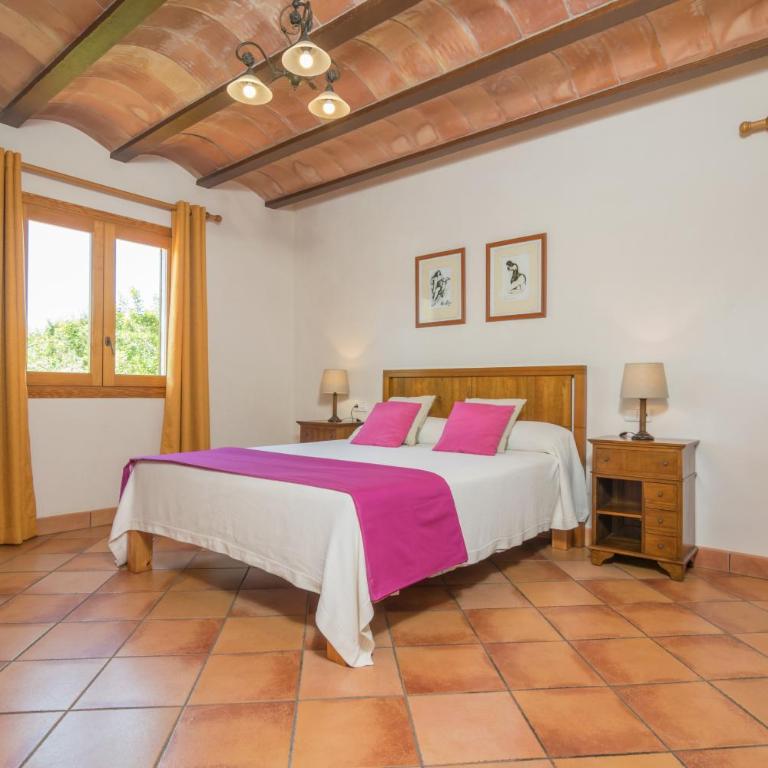 Can Mostatxet - Three-Bedroom Villa - 27