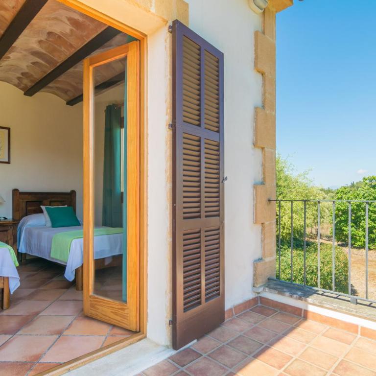 Can Mostatxet - Three-Bedroom Villa - 25
