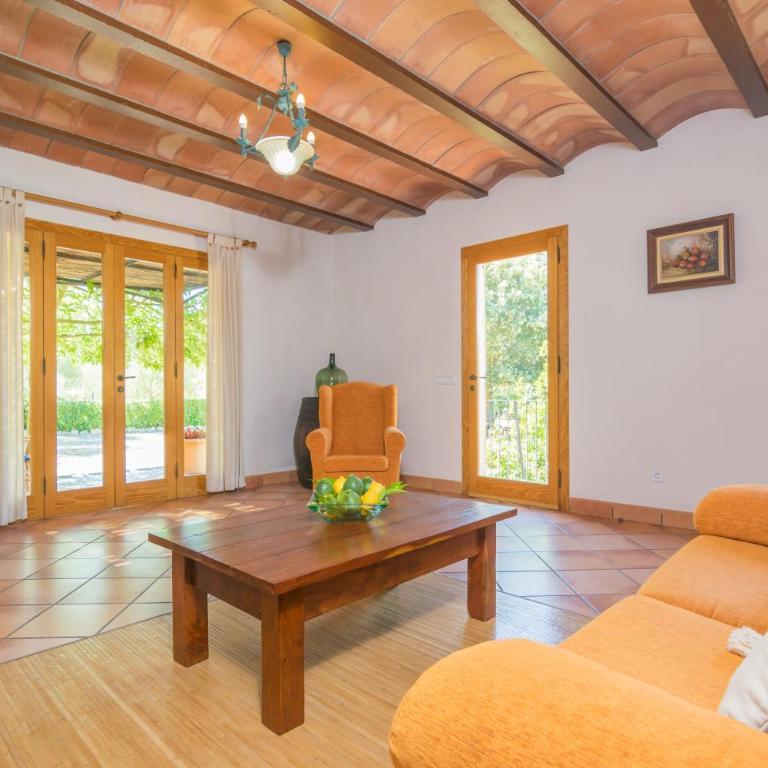 Can Mostatxet - Three-Bedroom Villa - 14