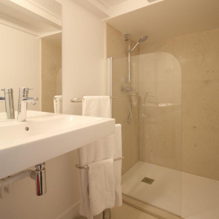 Apartments Paris Centre - At Home Hotel - Appartement Deluxe - 15